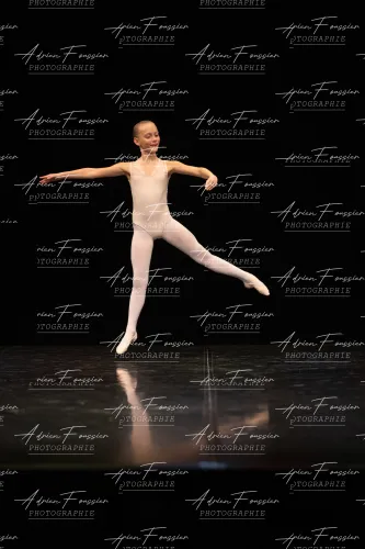 Produit bc-danse-2026 — 114-123 — Pierrot-3Q6A5400 Image