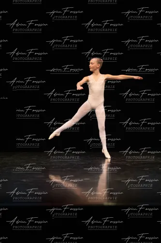 Produit bc-danse-2026 — 114-123 — Pierrot-3Q6A5401 Image