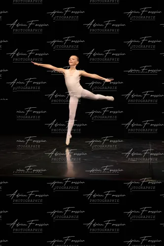 Produit bc-danse-2026 — 114-123 — Pierrot-3Q6A5422 Image