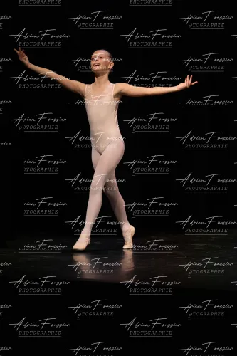 Produit bc-danse-2026 — 114-123 — Pierrot-3Q6A5426 Image