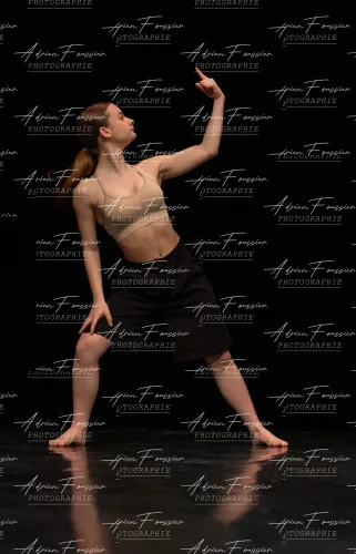 Produit bc-danse-2026 — 156-169B — Pierrot-3Q6A9220 Image