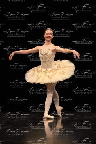 Produit bc-danse-2026 — 190-205 — Pierrot-3Q6A0001 Image