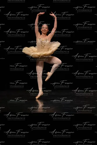 Produit bc-danse-2026 — 190-205 — Pierrot-3Q6A0005 Image