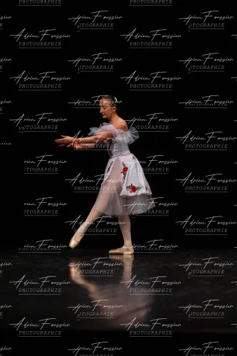 Produit bc-danse-2026 — 190-205 — Pierrot-3Q6A0082 Image