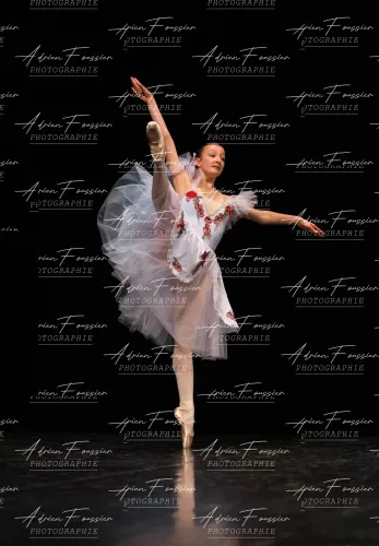 Produit bc-danse-2026 — 190-205 — Pierrot-3Q6A0083 Image