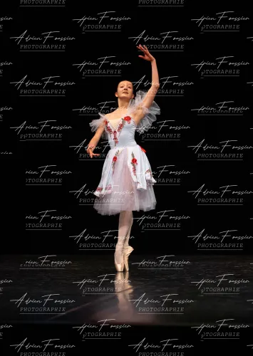 Produit bc-danse-2026 — 190-205 — Pierrot-3Q6A0113 Image