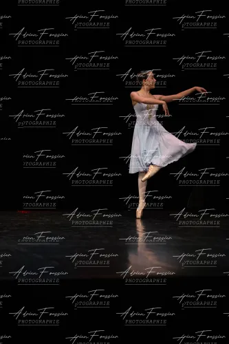 Produit bc-danse-2026 — 190-205 — Pierrot-3Q6A0198 Image