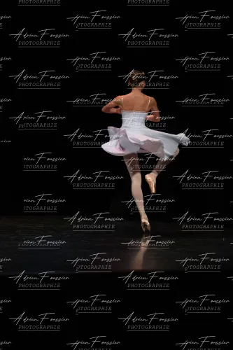 Produit bc-danse-2026 — 190-205 — Pierrot-3Q6A0204 Image