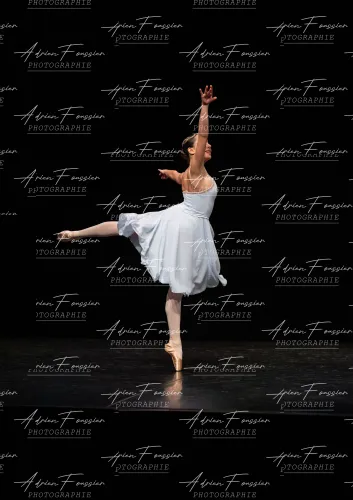 Produit bc-danse-2026 — 190-205 — Pierrot-3Q6A0211 Image