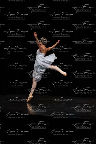 Produit bc-danse-2026 — 190-205 — Pierrot-3Q6A0231 Image