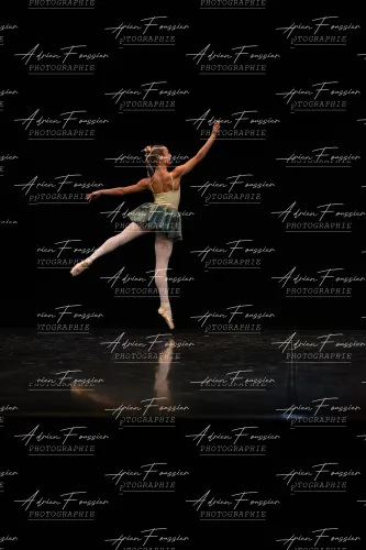 Produit bc-danse-2026 — 190-205 — Pierrot-3Q6A0339 Image