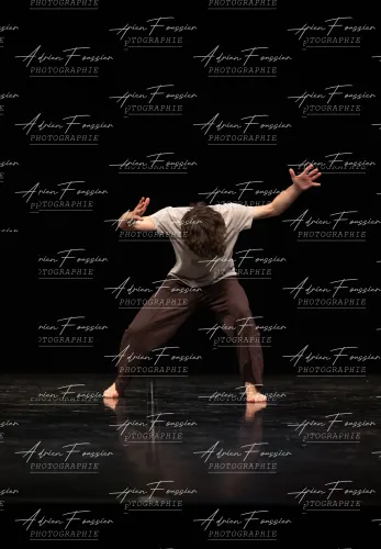 Produit bc-danse-2026 — 242-262 — Pierrot-3Q6A3080 Image