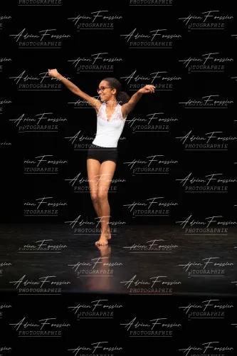 Produit bc-danse-2026 — 96-113 — Pierrot-3Q6A4921 Image